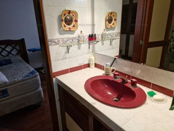 Hermoso departamento en zona residencial de Surco.