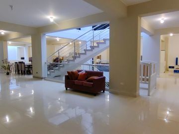 Gran Oportunidad De Inversión En El Centro De Ica Local Comercial