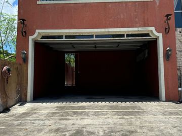 4BR HOUSE & LOT; PORTOFINO HEIGHTS - DAANG HARI, LAS PINAS CITY - FOR SALE