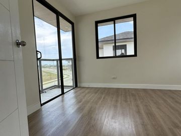 Pre Selling House and Lot For Sale in Nuvali Laguna