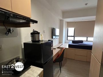 Disewakan Apartemen Collins Boulevard Kota Tangerang Murah Bagus Siap Huni Lokasi Sangat Strategis