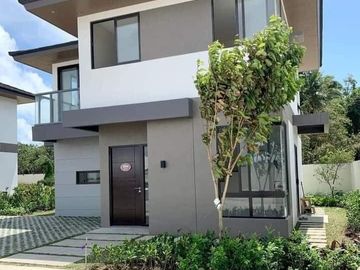 Pre Selling 4 Bedroom House and Lot For Sale in Nuvali Laguna Near Miriam College