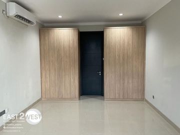 Dijual Rumah Cluster Kebayoran Symphony Bintaro Tangerang Selatan Mewah Nyaman Strategis