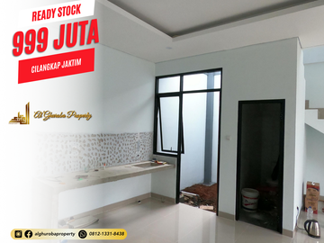 RUMAH KPR SYARIAH READY STOCK 2 LANTAI 900 JUTA-AN PINGGIR JALAN RAYA MABES TNI CILANGKAP CIPAYUNG