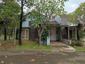 Dijual rumah bagus hoek nyaman di Permata Bintaro