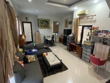 Rumah Hook Lebar 12M Lokasi PAKUWON CITY Cluster FLORENCE Surabaya
