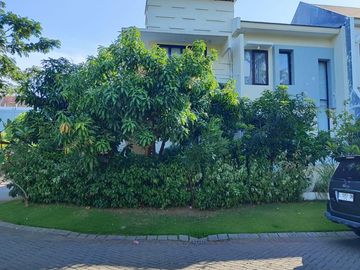 Rumah Hook Lebar 12M Lokasi PAKUWON CITY Cluster FLORENCE Surabaya