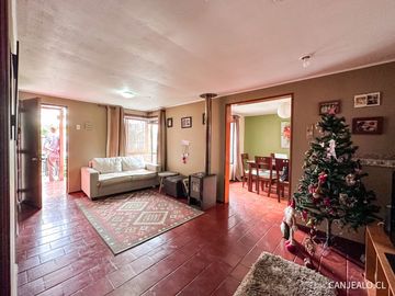 SE VENDE CASA 3D + 2B, PUENTE ALTO