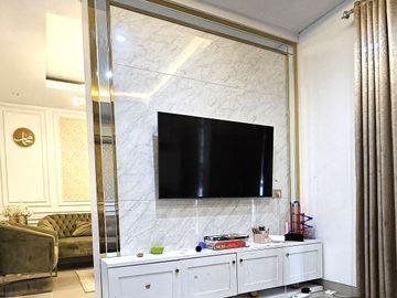 Rumah Mewah Apik di Green Hills Residence