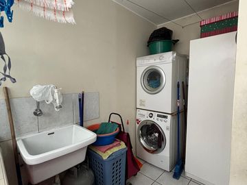 VENDO DEPARTAMENTO DE 66M2 EN URB. OYAGUE / MAGDALENA $89,000