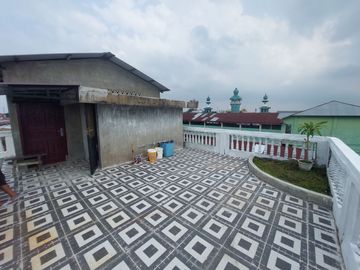 Butuh Uang Cepat! Rumah 3 Lantai di Perumnas Helvetia Dijual Murah, Siap Huni!