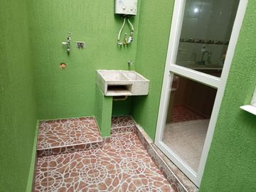 Vendo Casa unifamiliar 74m2, Suba - Quintas de Santa Rita 2 $ 220.000.000 - Cel: 321237----