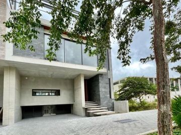 Casa en venta en Puerto Cancun La Marina