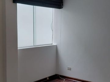 Vendo departamento frente a parque en excelente zona residencial, Av. Del Pinar 480, Chacarilla San Borja