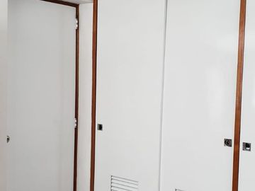 Vendo departamento frente a parque en excelente zona residencial, Av. Del Pinar 480, Chacarilla San Borja
