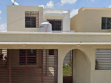 HERMOSA CASA EN VENTA EN PASEOS DE OPICHEN, MERIDA YUCATAN