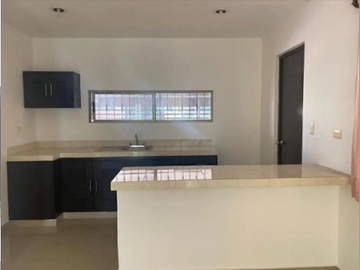 HERMOSA CASA EN VENTA EN PASEOS DE OPICHEN, MERIDA YUCATAN