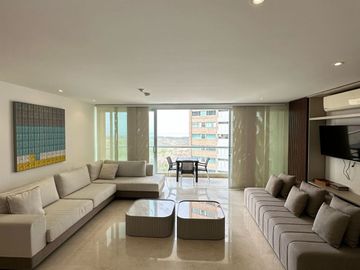 Apartamento de 3 habitaciónes con baño! Sector Buenavista.