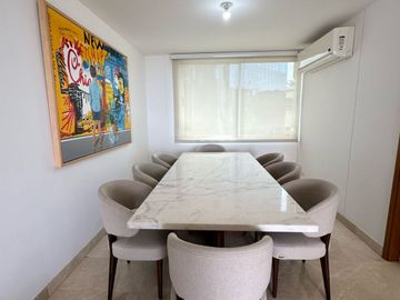 Apartamento de 3 habitaciónes con baño! Sector Buenavista.