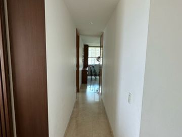 Apartamento de 3 habitaciónes con baño! Sector Buenavista.