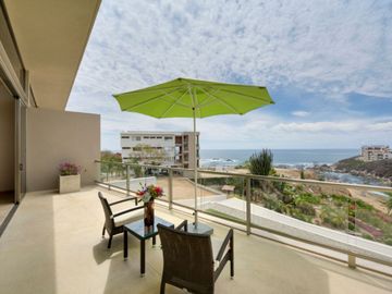 Condo con vista al mar y acceso a la playa en venta, El arrocito Huatulco