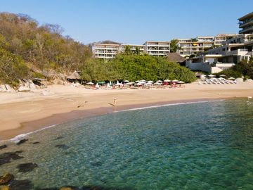 Condo con vista al mar y acceso a la playa en venta, El arrocito Huatulco