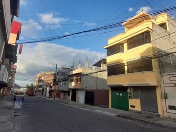 En Venta Casa Rentera Sur De Quito - Sector Ajaví