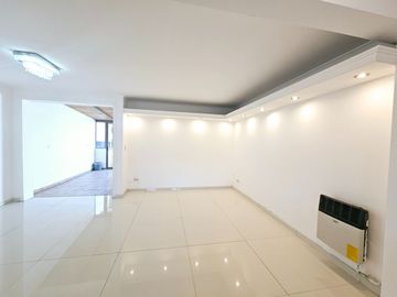 HERMOSA CASA REMODELADA, 3D, 2B, ALBERTO UNDURRAGA,HUECHURABA