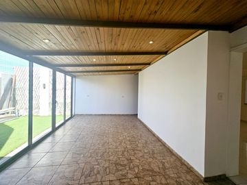 HERMOSA CASA REMODELADA, 3D, 2B, ALBERTO UNDURRAGA,HUECHURABA