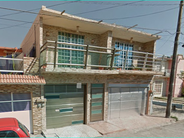 HERMOSA CASA EN RIO ZANAPA, VERACRUZ