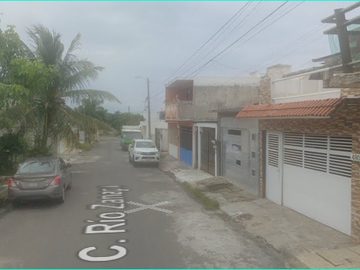 HERMOSA CASA EN RIO ZANAPA, VERACRUZ