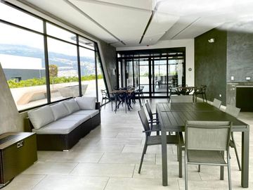 En Venta departamento 3 Dormitorios en Ponceano Alto