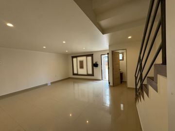 CASA EN RENTA EN TOLUCA, FUENTES DE SAN JOSE