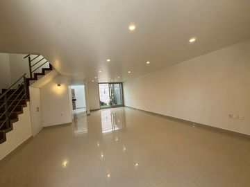 CASA EN RENTA EN TOLUCA, FUENTES DE SAN JOSE