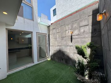 CASA EN RENTA EN TOLUCA, FUENTES DE SAN JOSE
