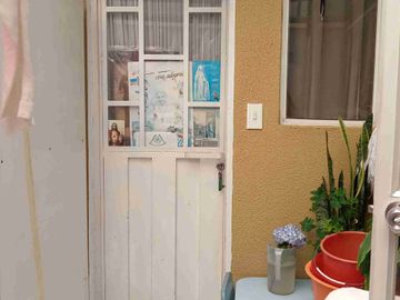Casa de venta de oportunidad junto al Portal Shopping – $69.990 Quito - Ecuador.               House for Sale at a Bargain Price Next to Portal Shopping – $69,990 Quito, Ecuador
