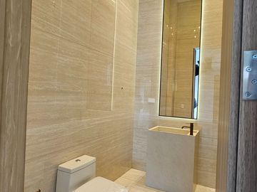 VENDO  EXCLUSIVA CASA EN EL SECTOR DE CERRITOS, MANIZALES.