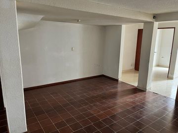 CASA EN VENTA EN METEPEC, LAS HACIENDAS