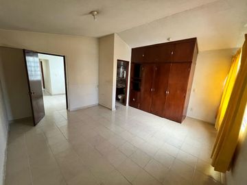 CASA EN VENTA EN METEPEC, LAS HACIENDAS