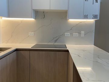 Departamento de venta de dos dormitorios sector Cumbayá – Urbanización privada con amenidades de lujo cerca a la Universidad San Francisco de Quito a estrenar...