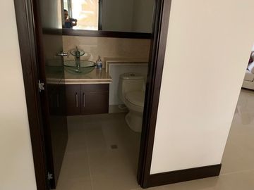 VENDO APARTAMENTO EN NORMANDIA AREA 185.30M2