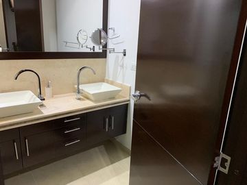 VENDO APARTAMENTO EN NORMANDIA AREA 185.30M2