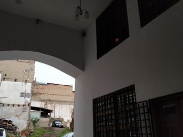 CASA RENTERA EN CENTRO HISTÓRICO DE VENTA