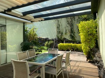 Casa en venta en Pedregal en condominio horizontal en Calle cerrada con vigilancia