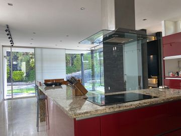 Casa en venta en Pedregal en condominio horizontal en Calle cerrada con vigilancia