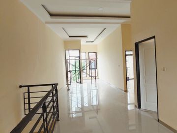 Dijual Rumah Minimalis Baru Gress Lokasi Medokan Ayu Rungkut Surabaya Timur