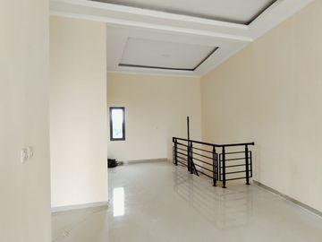 Dijual Rumah Minimalis Baru Gress Lokasi Medokan Ayu Rungkut Surabaya Timur