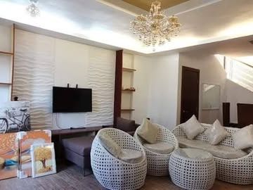 For sale House & Lot