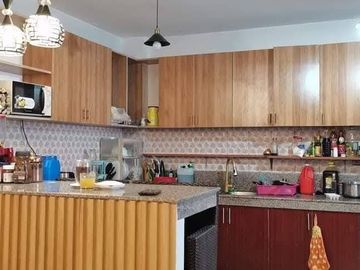 For sale House & Lot