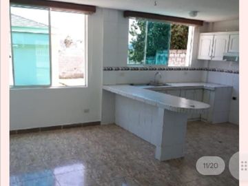 HERMOSAS CASAS CLUB LOS CHILLOS